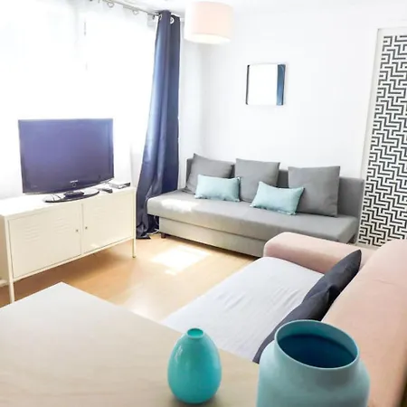 Berrua - 13 Couchages 비다르